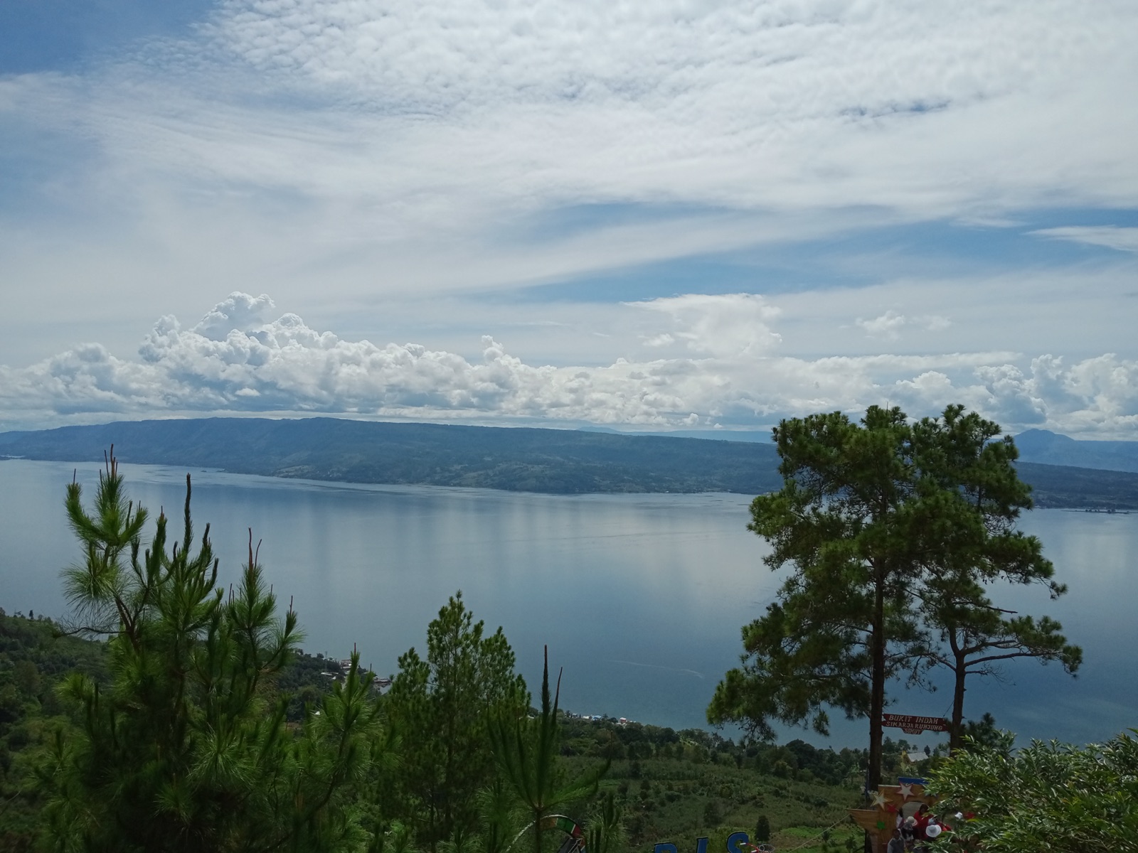 Pesona Danau Toba: Keajaiban Vulkanik di Jantung Sumatera